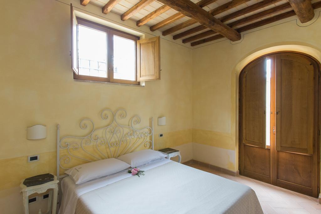 Il Borgo Di San Michele Villa Papigno Exterior photo
